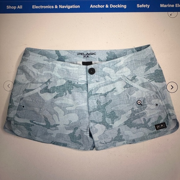 Pelagic Light Gray Camo Women's Cargo Shorts size 6 - Picture 6 of 6